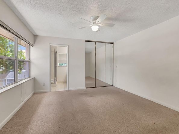 4004 Medford Court, Boynton Beach FL 33436