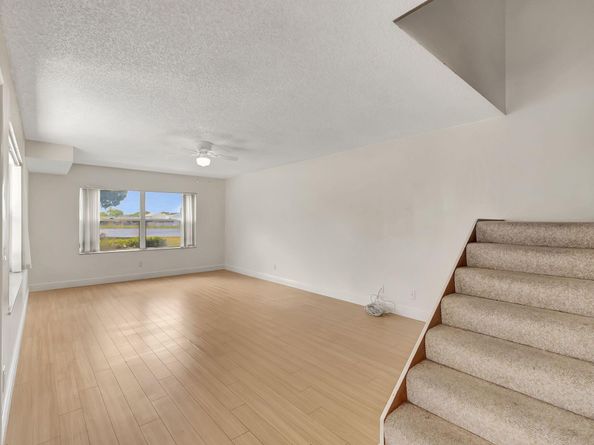 4004 Medford Court, Boynton Beach FL 33436
