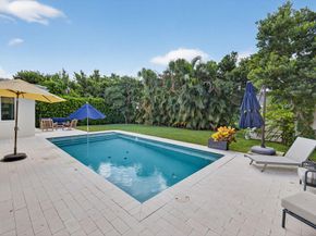 222 S Seacrest Circle, Delray Beach FL 33444