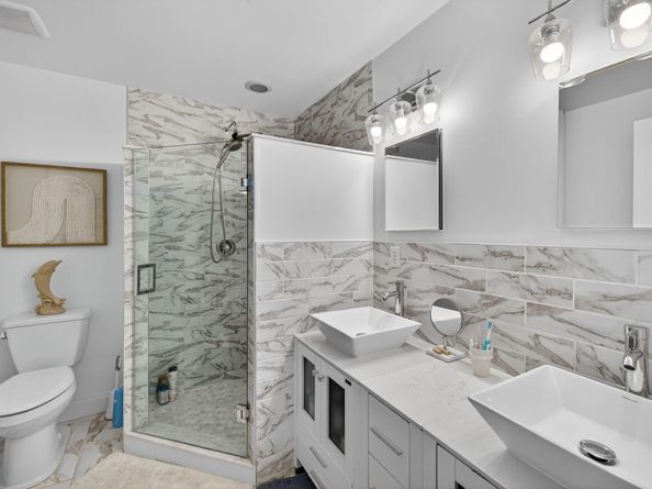 222 S Seacrest Circle, Delray Beach FL 33444