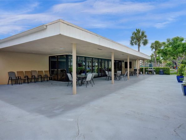 2410 Deer Creek Country Club Blvd 202E, Deerfield Beach FL 33442