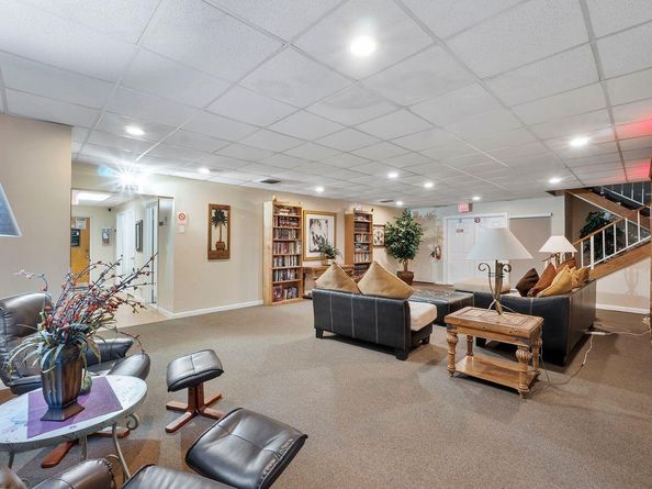 400 Commodore Dr 316, Plantation FL 33325