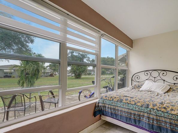 902 South Drive C, Delray Beach FL 33445