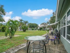 902 South Drive C, Delray Beach FL 33445