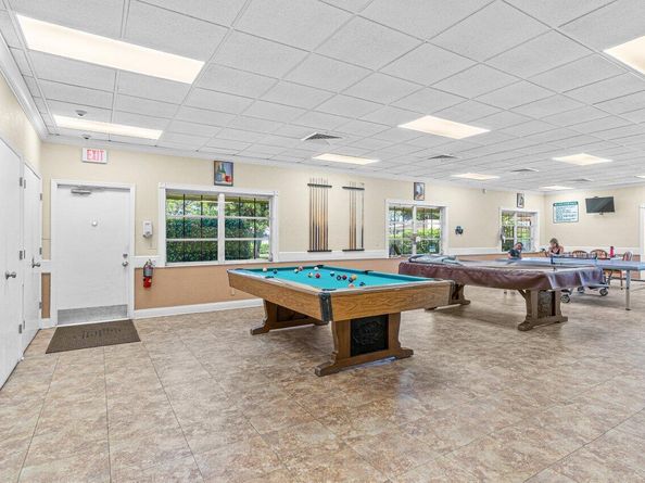 1131 Calamondin Ter 203 Terrace 203, Delray Beach FL 33445