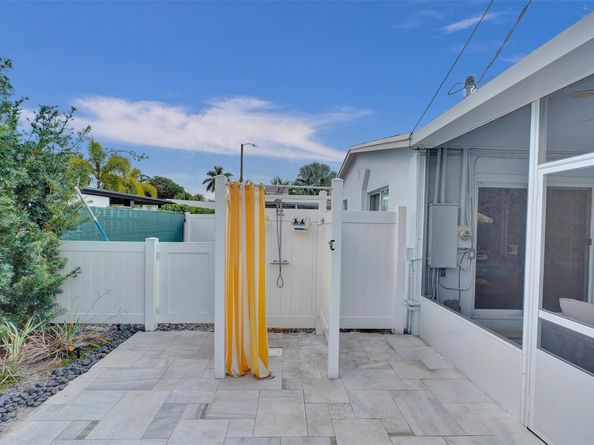 25 NE 26th Ct, Wilton Manors FL 33334