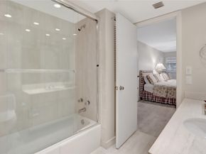 1710 S Ocean Ln 104, Fort Lauderdale FL 33316