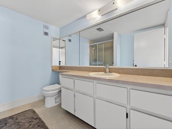 2205 S Cypress Bend Dr 604, Pompano Beach FL 33069