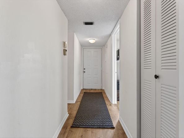 2205 S Cypress Bend Dr 604, Pompano Beach FL 33069