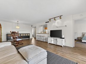 2205 S Cypress Bend Dr 604, Pompano Beach FL 33069