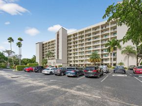 2205 S Cypress Bend Dr 604, Pompano Beach FL 33069