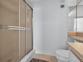 2205 S Cypress Bend Dr 604, Pompano Beach FL 33069