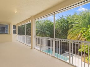 1585 Victoria Isle Way, Weston FL 33327