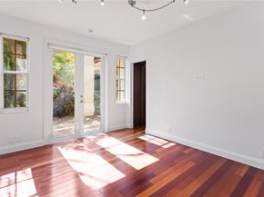 1585 Victoria Isle Way, Weston FL 33327