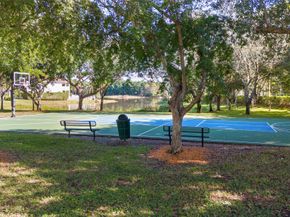 1585 Victoria Isle Way, Weston FL 33327