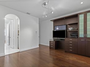 1585 Victoria Isle Way, Weston FL 33327