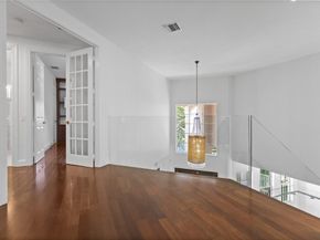 1585 Victoria Isle Way, Weston FL 33327