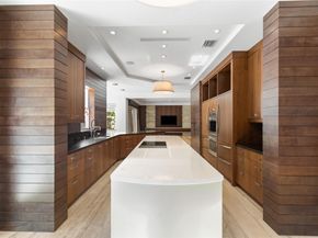 1585 Victoria Isle Way, Weston FL 33327