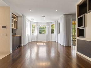 1585 Victoria Isle Way, Weston FL 33327