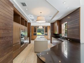 1585 Victoria Isle Way, Weston FL 33327