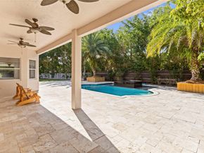 1585 Victoria Isle Way, Weston FL 33327