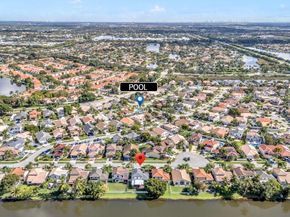 1336 SW 181st Ave, Pembroke Pines FL 33029