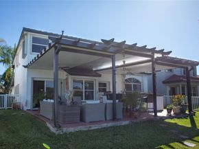 1336 SW 181st Ave, Pembroke Pines FL 33029