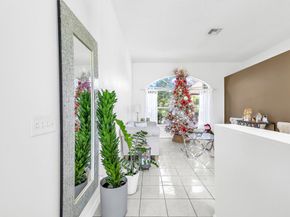 1336 SW 181st Ave, Pembroke Pines FL 33029