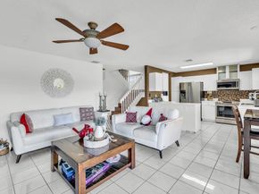 1336 SW 181st Ave, Pembroke Pines FL 33029