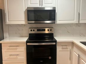 5305 Bayside Drive, Greenacres FL 33463