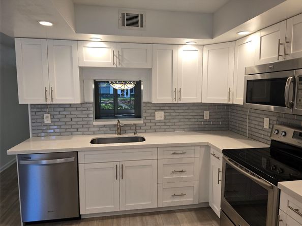 2103 Lucaya Bnd C1, Coconut Creek FL 33066