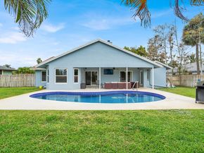 1068 Northumberland Court, Wellington FL 33414