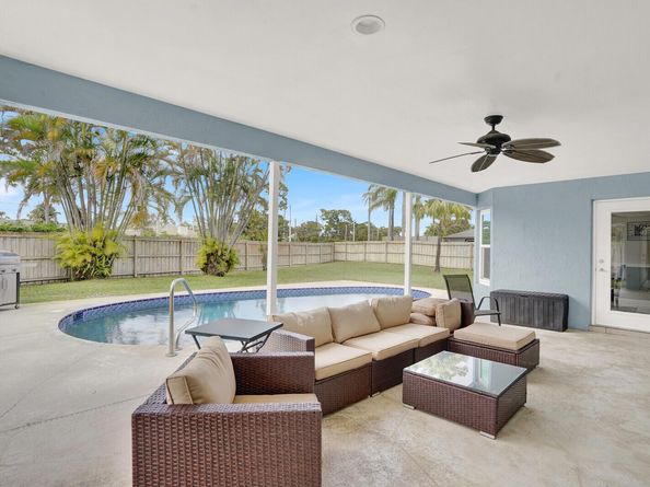 1068 Northumberland Court, Wellington FL 33414