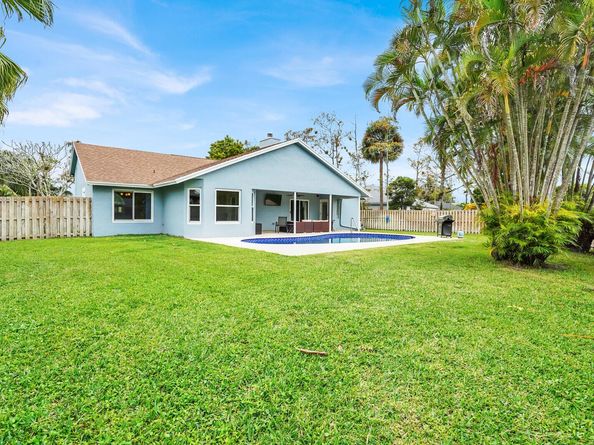 1068 Northumberland Court, Wellington FL 33414