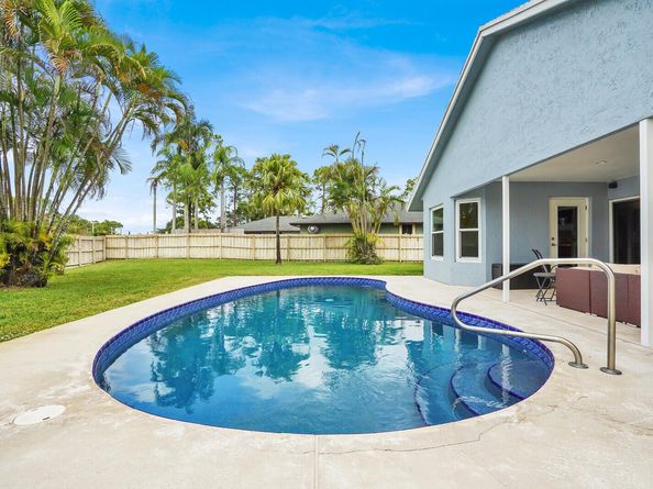 1068 Northumberland Court, Wellington FL 33414