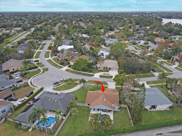 1068 Northumberland Court, Wellington FL 33414