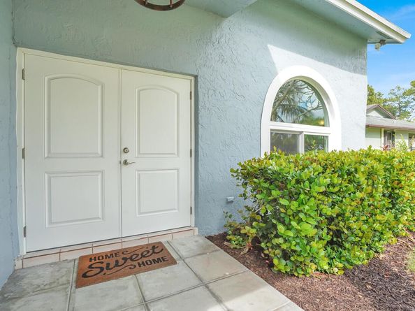 1068 Northumberland Court, Wellington FL 33414