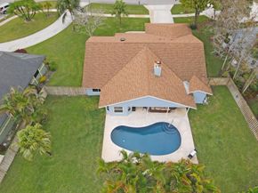 1068 Northumberland Court, Wellington FL 33414