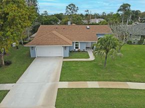 1068 Northumberland Court, Wellington FL 33414