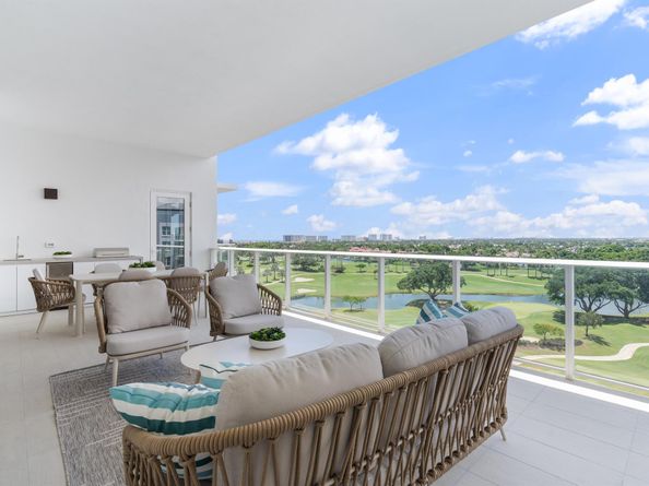 220 SE Mizner Boulevard Ph920, Boca Raton FL 33432