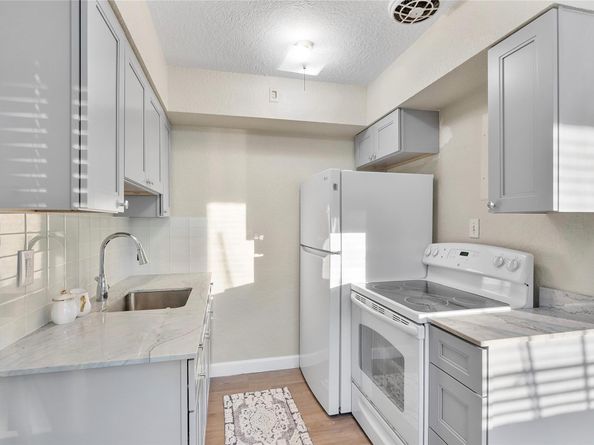 1800 NE 24th Ave, Pompano Beach FL 33062