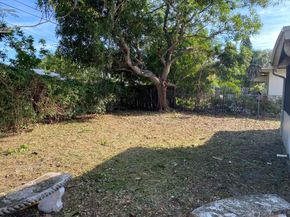 756 W 1st Street, Riviera Beach FL 33404