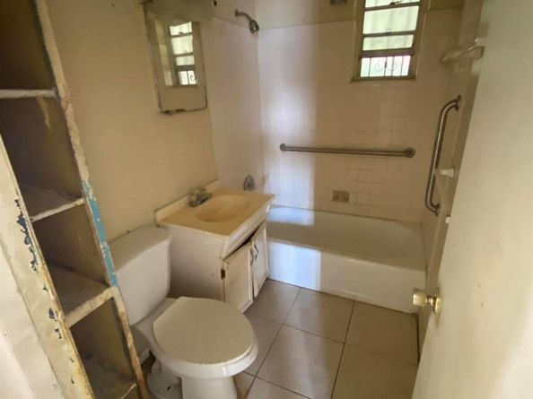 756 W 1st Street, Riviera Beach FL 33404