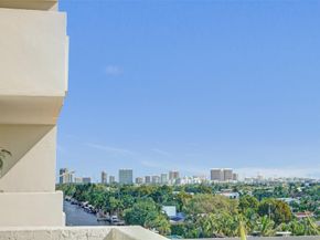 13499 Biscayne Blvd 610, North Miami FL 33181