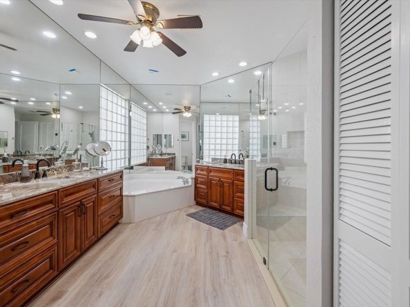 10870 Royal Devon Way, Lake Worth FL 33449