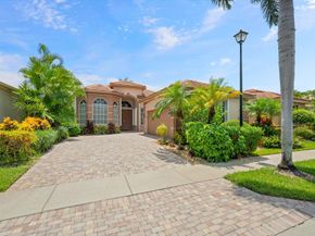 10870 Royal Devon Way, Lake Worth FL 33449