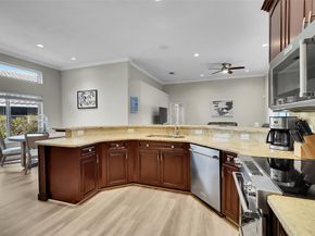 4983 NW 107th Ave, Coral Springs FL 33076