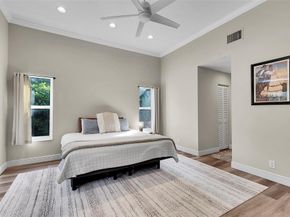 4983 NW 107th Ave, Coral Springs FL 33076