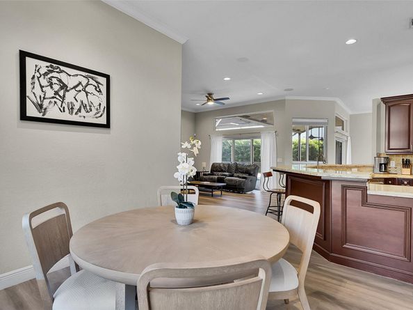 4983 NW 107th Ave, Coral Springs FL 33076