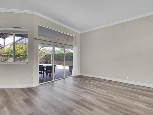 4983 NW 107th Ave, Coral Springs FL 33076